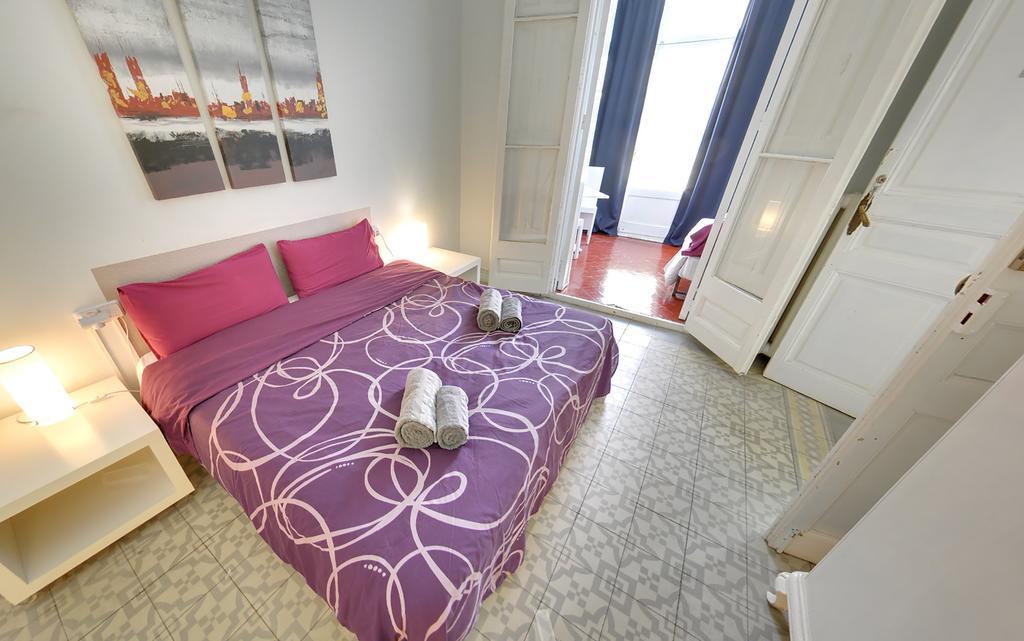 Des Artistes Hostel Barcelona Exterior photo